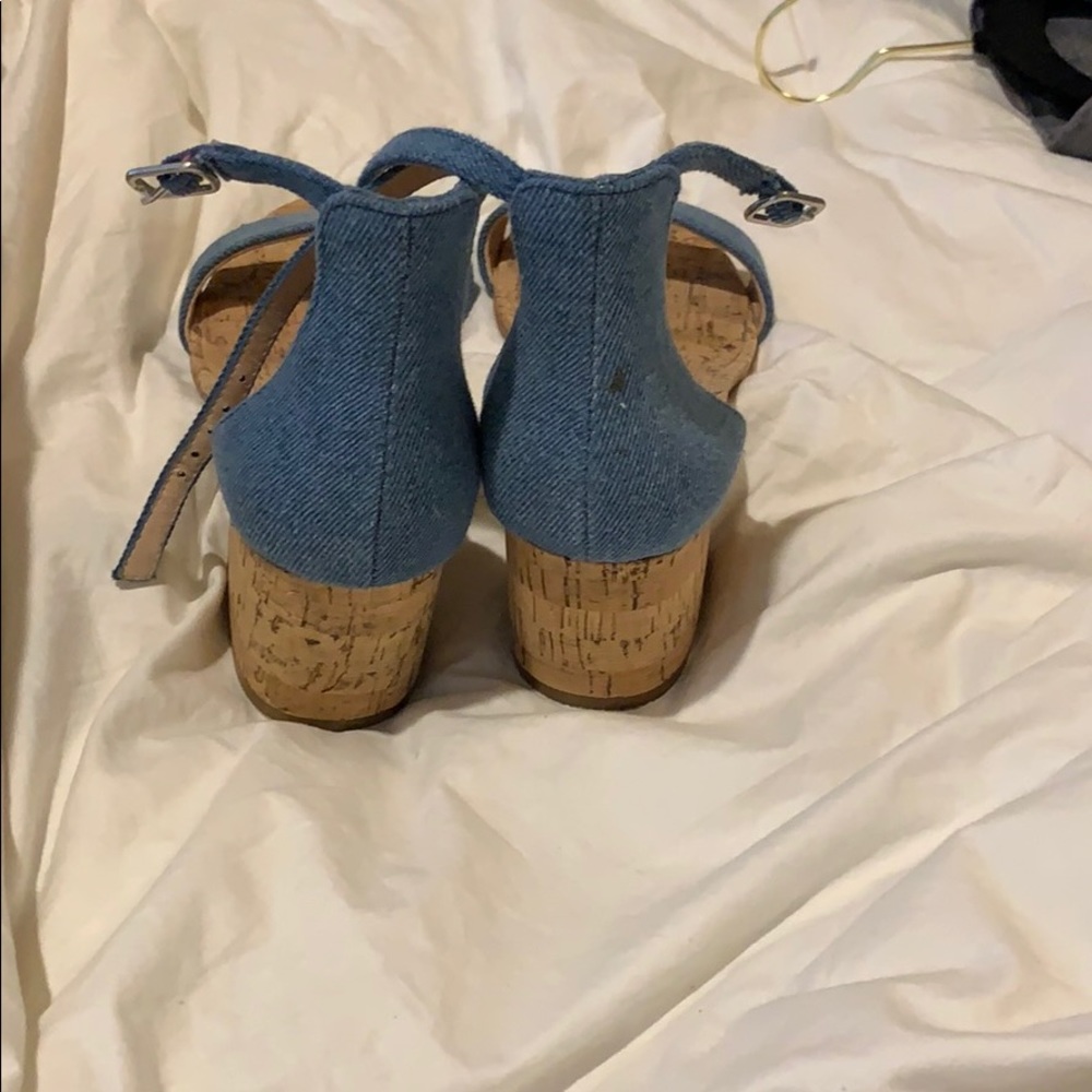 Shoes - Picture 3 of 5